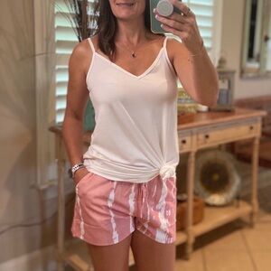 🎀PLUS Reversible Tank Scoop V-Neck Ivory 2921